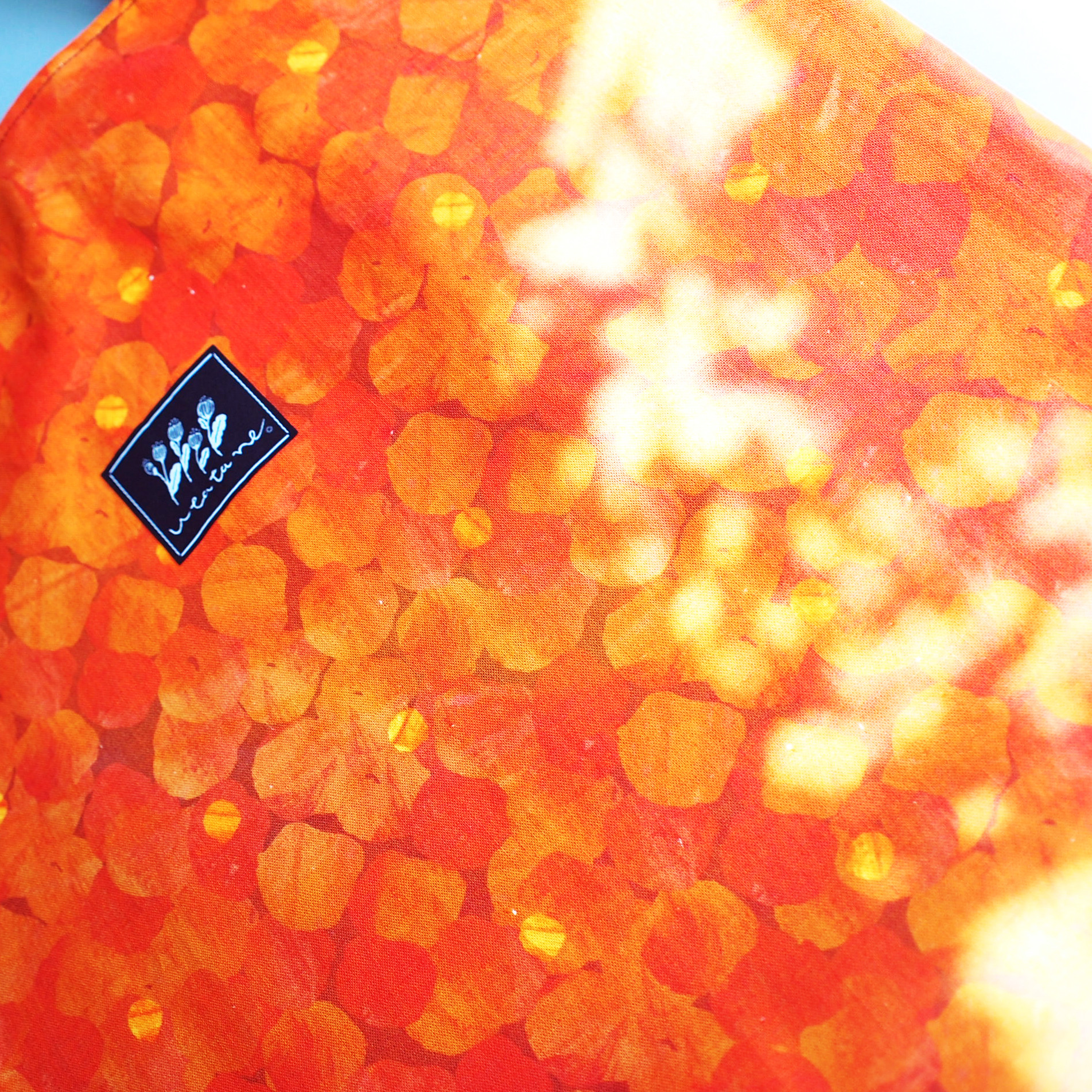 光の水玉　大きめトートバッグ/赤