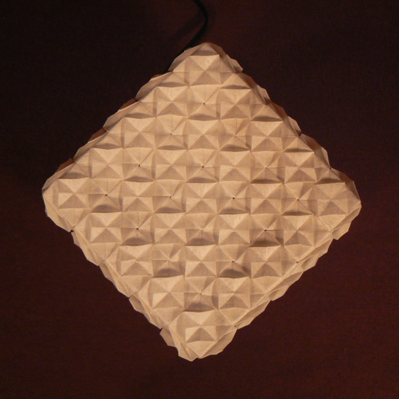 和紙の手作りランプシェード　美濃和紙使用　[折] 7-1　どこにもない癒しの手作り一点物作品　ギフト・模様替えに最適 