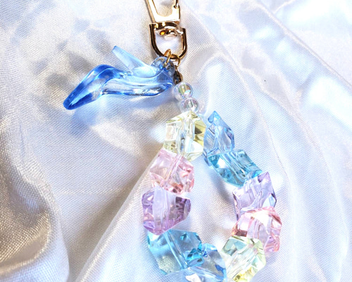 ♡鉱物＆ビーズ店ビーズリーページ♡ 鉱石風ビーズ♡キーホルダー キーホルダー Panko 通販 16540780