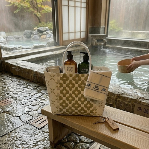 ppバンドのかごバッグ【Mサイズ】 プラカゴ 大人可愛い 花柄 撥水素材