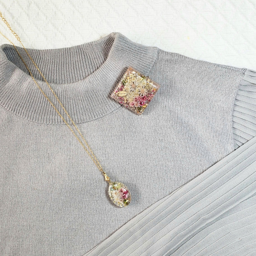 お花のレジンネックレス ホワイト 38cm ボタニカル ドライフラワー