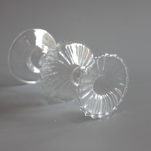 チョコレートコスモス】set小さなガラスのフラワーベースへの投げ入れ