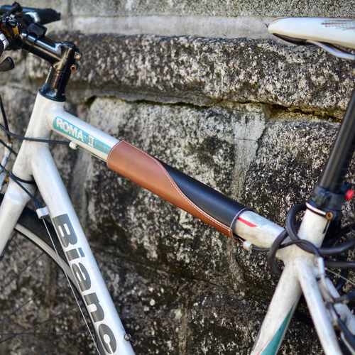 本革ヌメ革 サドルレザー 自転車チューブトップカバー フレーム