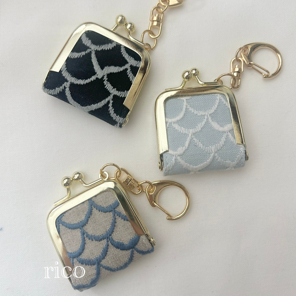 ミナペルホネンの小さながま口キーホルダーmermaid柄 がま口
