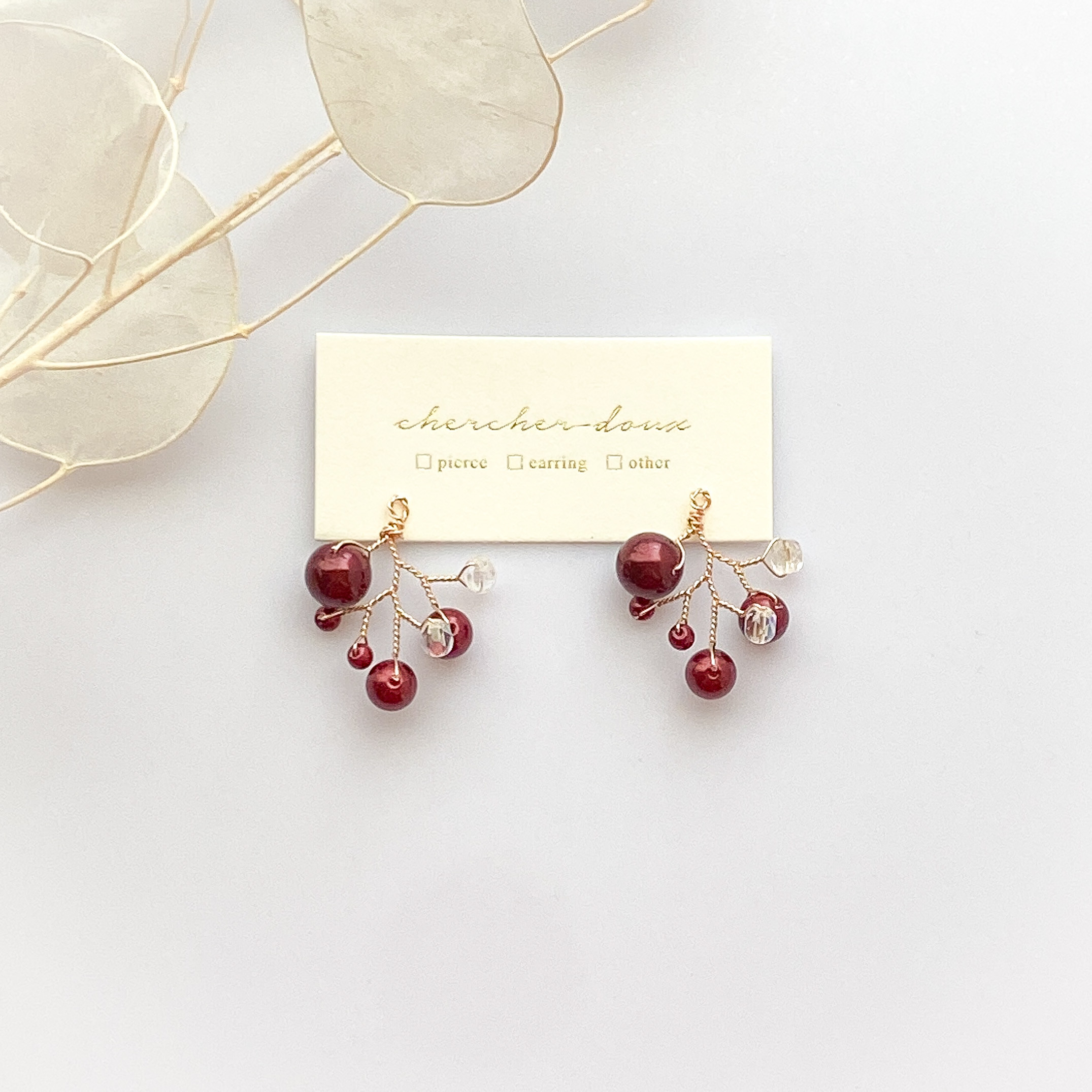 パールのミニ小枝アクセサリー ピアス/イヤリング]レッド ピアス