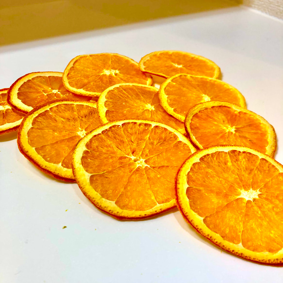 やや訳あり　ドライオレンジ　４０枚　ドライフルーツ　花材　素材 5枚目の画像