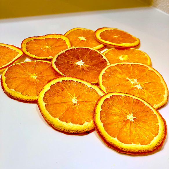 やや訳あり　ドライオレンジ　４０枚　ドライフルーツ　花材　素材 3枚目の画像