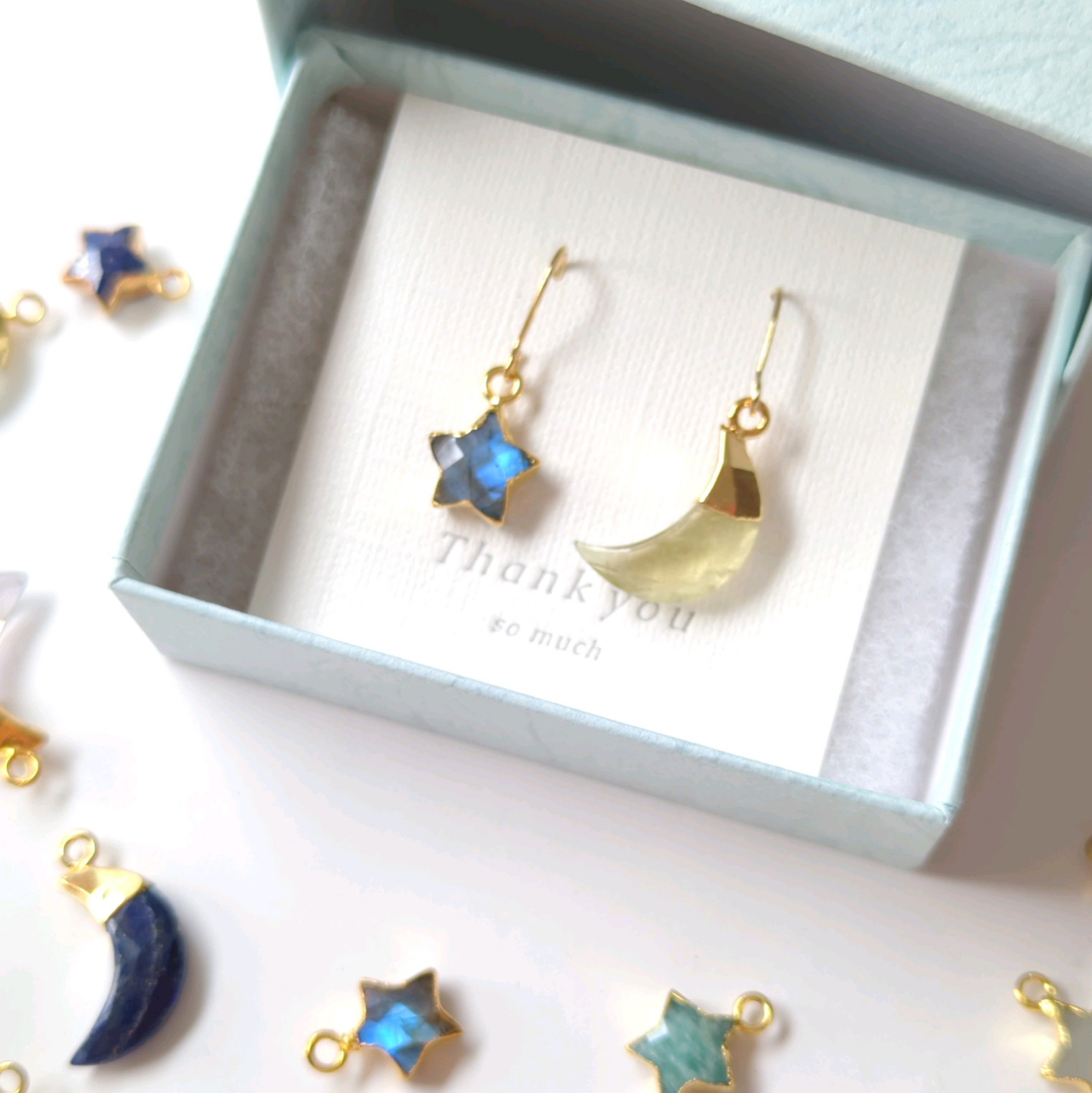 チャームのみ可 人気 スライスダイヤモンド*18k枠留め ピアス K18YG