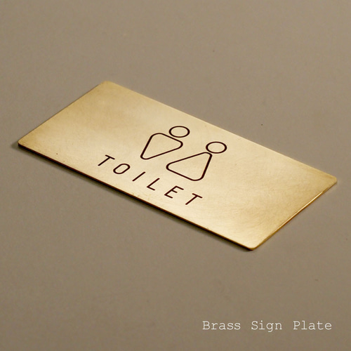 希少 新品未開封 アンティーク 真鍮 TOILET バーサイン トイレ 看板 楽天市場】ブラスサイン M トイレサイン トイレマーク 真鍮 ブラス
