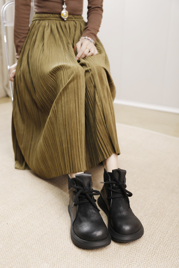 23 新款秋冬女式真皮鞋獨特鞋子厚底淺口短靴 22.5 厘米-25.5 厘米 #833 黑色 ⭐ 免費送貨 ⭐ 第8張的照片