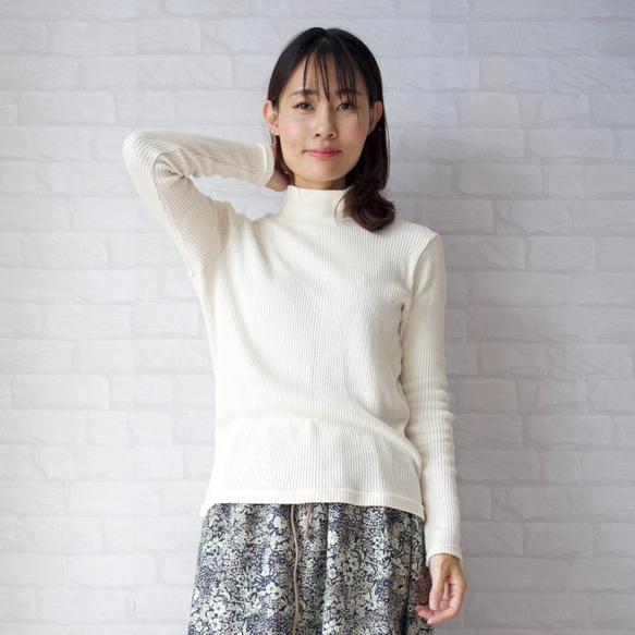 Morino Gakko 超值 3 件組 100 件棉質高領 Teleco 上衣套裝（白色、灰色和赤土色） 第14張的照片