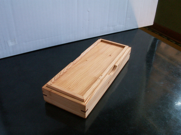 ●屋久杉　木製　筆箱　ペンケース　小物入れ　K９６ 7枚目の画像