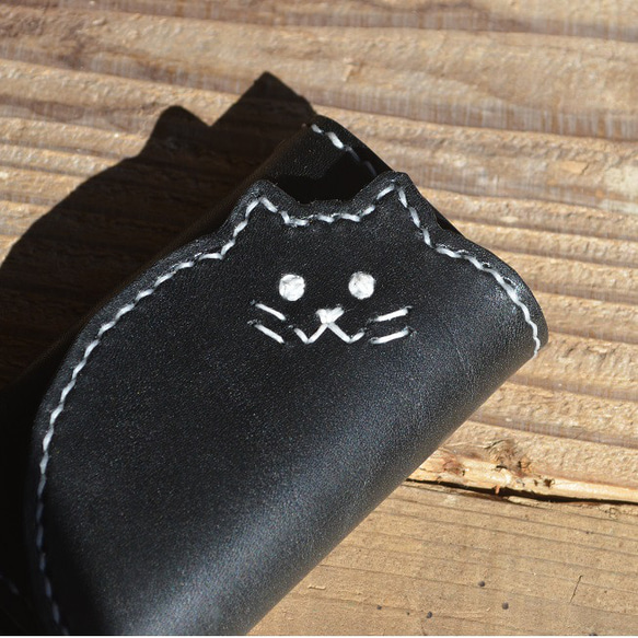 コゲちゃん　キーケース４連　スマートキー対応　栃木レザー　黒　手縫い　本革　皮　 Leather　猫 5枚目の画像