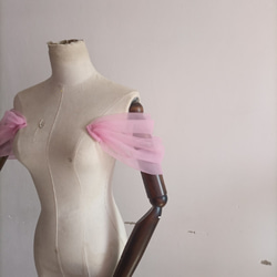 非常受歡迎的可拆卸袖粉色柔軟薄紗泡泡袖訂購 第3張的照片