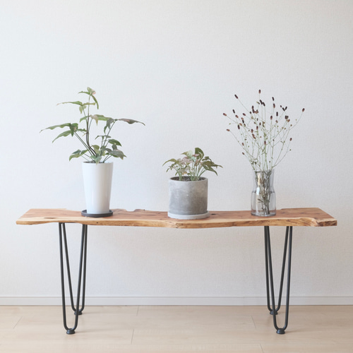 貝塚伊吹のローテーブル / サイドテーブル / side table / 一枚 貝塚伊吹のローテーブル / サイドテーブル / side table / 一枚