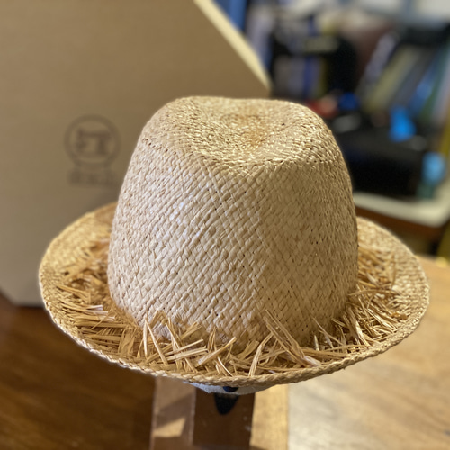帽子 木型 中折れハット 58cm 帽子 木型 中折れハット 58cm 木型で作った中折れ麦わら帽子