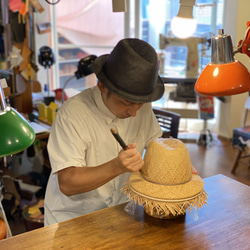 木型で作った中折れ麦わら帽子 10枚目の画像