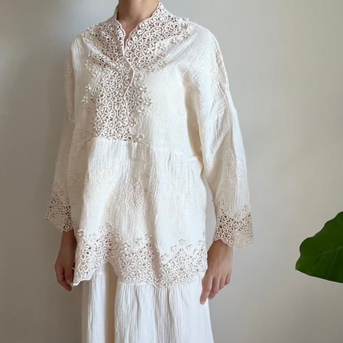 コットンガーゼ)レース刺繍ブラウス ブラウス Ito-hari 通販