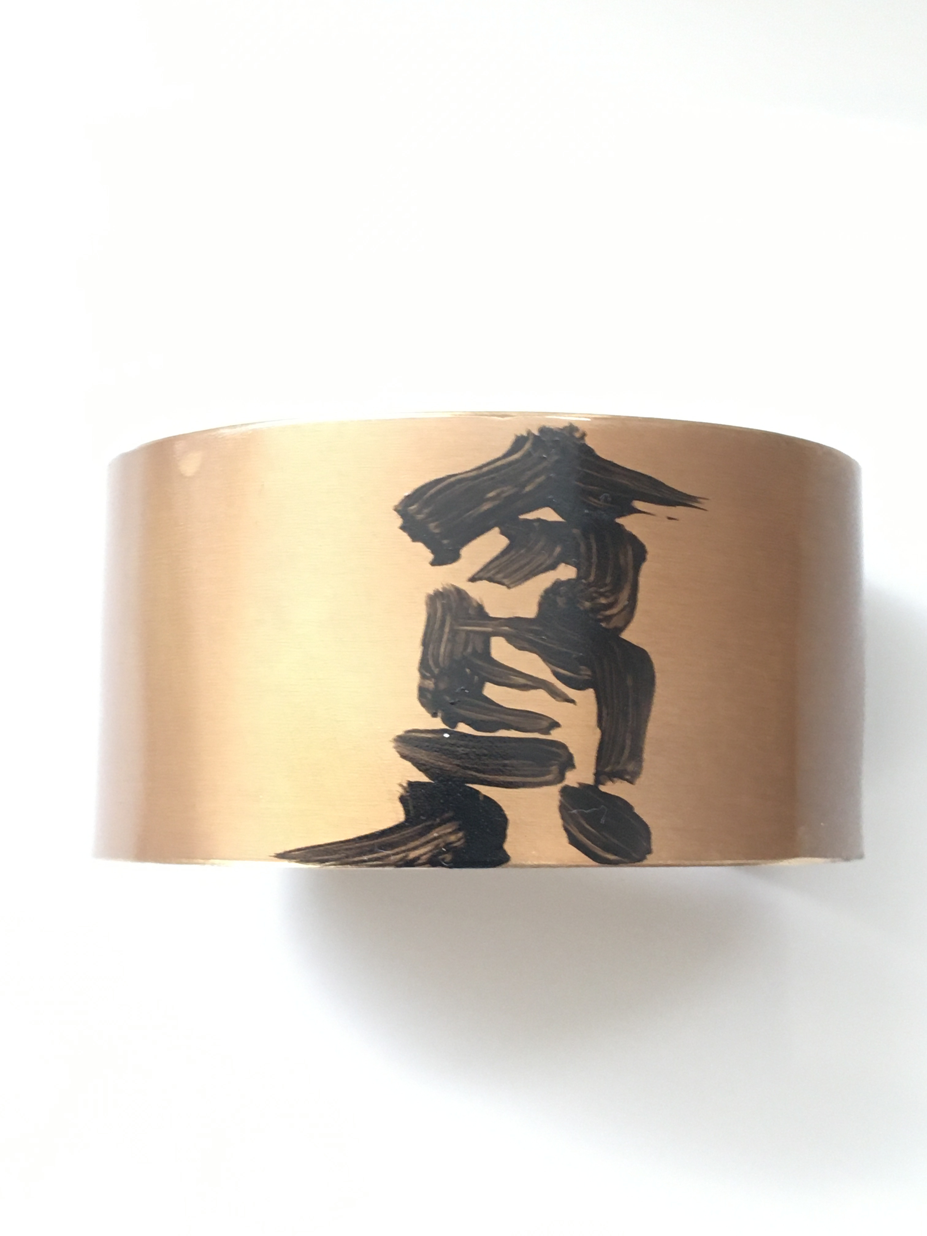 バングル「Yuichi Inoue」