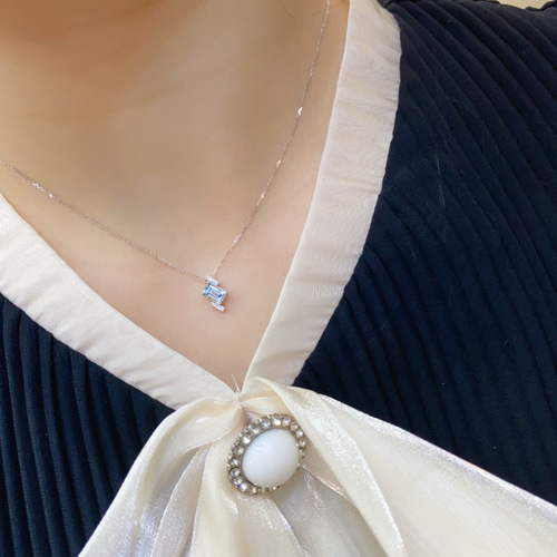 アクアマリンペンダント&ピアスセットk18 ピアス（スタッド・一粒  