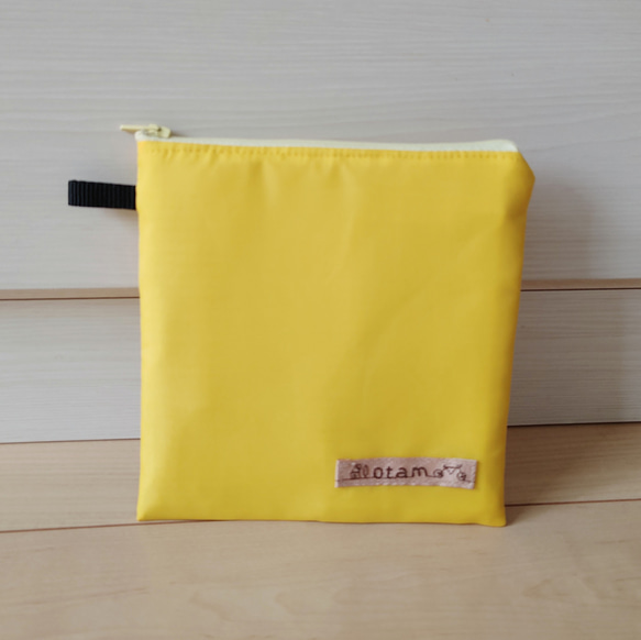【子供Ｓサイズ用】アイスリングポーチ・アイスリングケース(黄色・ナイロン撥水布・16×16㎝）保冷バッグ・保温バッグ 11枚目の画像
