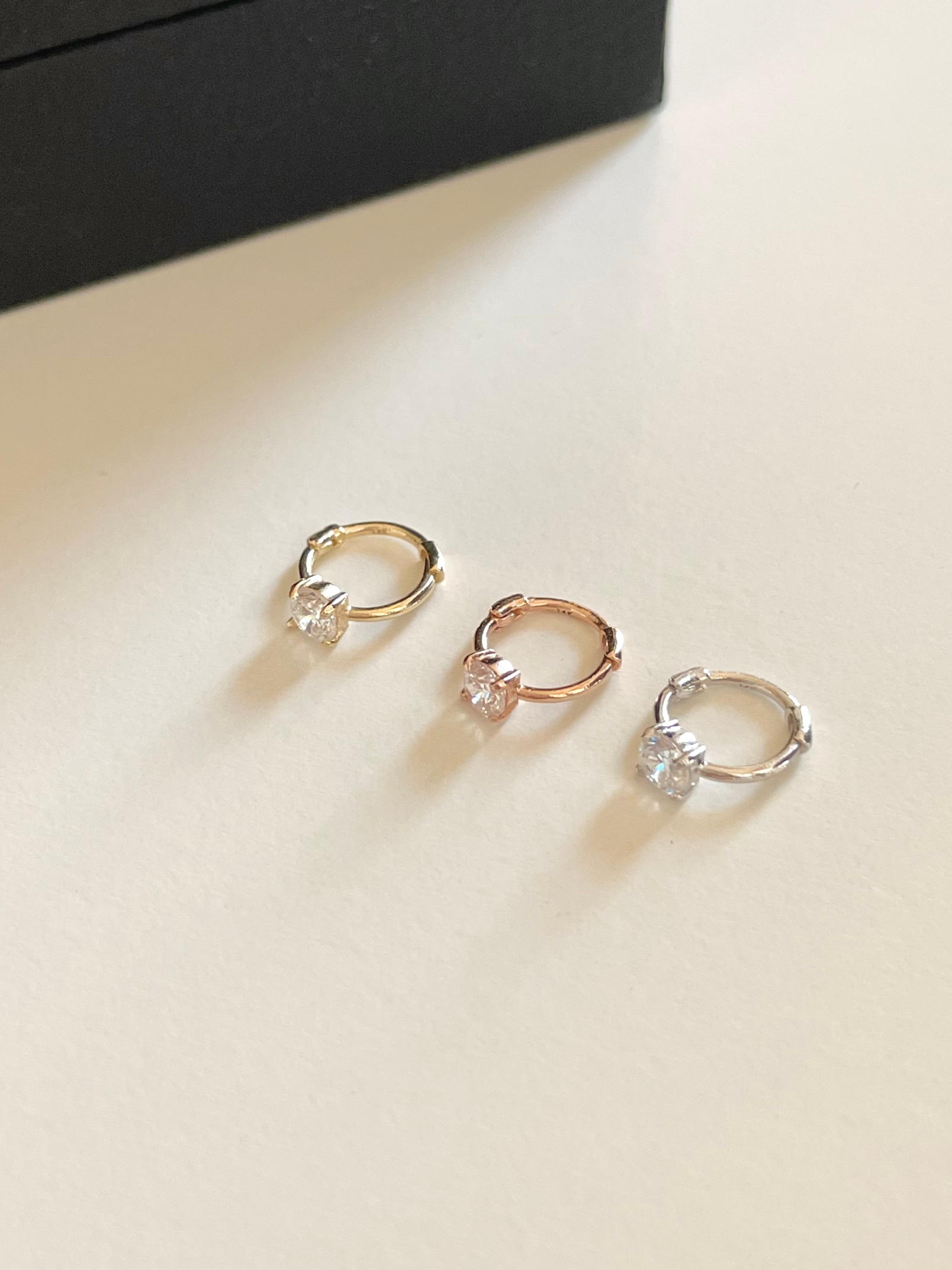 14K金 ゴールド 耳 鼻 軟骨 3mm Czヘリックス トラガス メンズ レディース フープ ピアス リング イヤリン