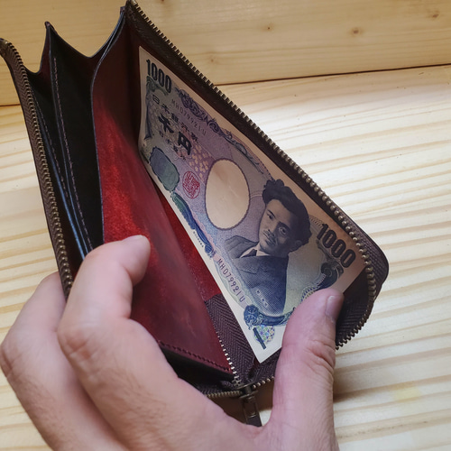 ラウンドファスナー長財布【アンティーク染】赤色【本革ヌメ】手