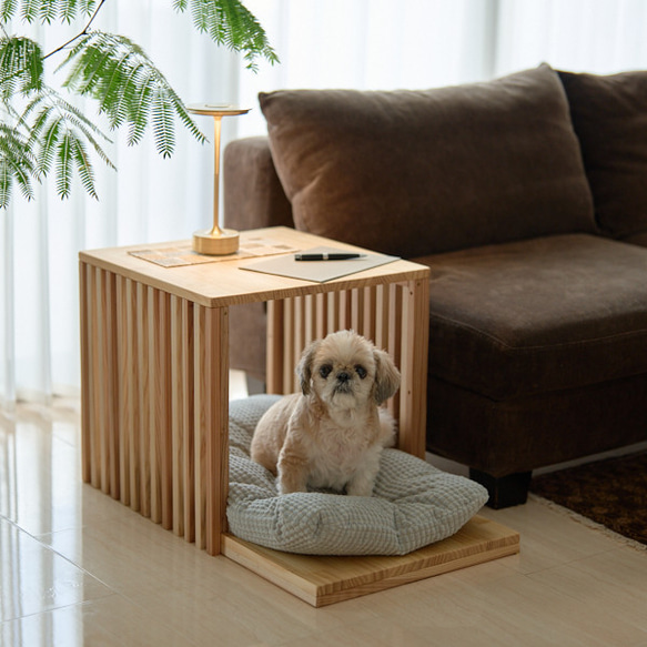 木製ペットハウス　サイドテーブルにもなるドッグハウス　犬小屋　無垢材　天然塗料 1枚目の画像