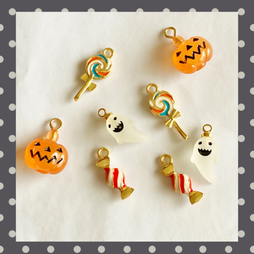 ハロウィンパーツ おばけ ビーズ m1m1 通販 16545347｜Creema(クリーマ)