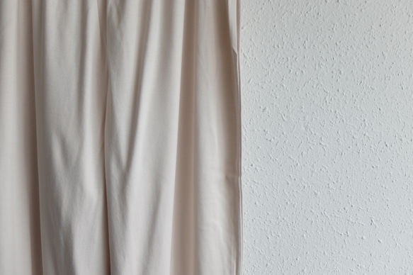 yohaku Dubai 長褲 | 絲光光滑米色 | 男女通用 1 號 第5張的照片