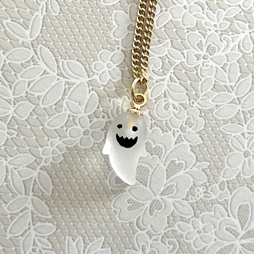 ハロウィンおばけのネックレス （45cm) ネックレス・ペンダント