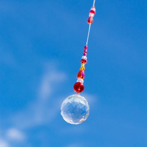 サンキャッチャー 陽 30mm レッド 赤 風水 キラキラ クリスタルガラス