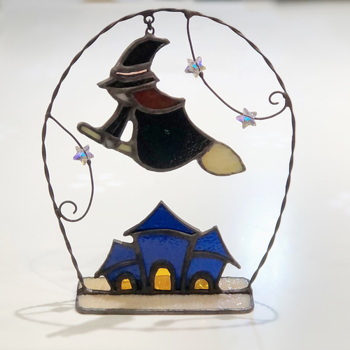 ステンドグラス】空飛ぶ魔女とお化け屋敷 立体・オブジェ petit chou