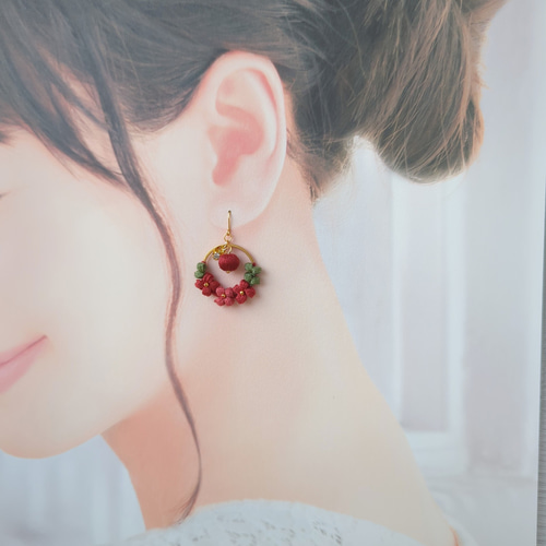 願いのりんご 白雪姫 プリンセス りんご 刺繍糸 かぎ針編み ピアス