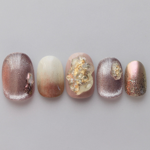 ニュアンスネイル キラキラ ぷっくり 秋ネイル 秋 ネイルチップ