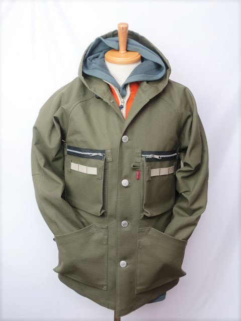 (Ｍ）身幅58ｃｍ　8号帆布・フード付きジャケット  男女兼用です。