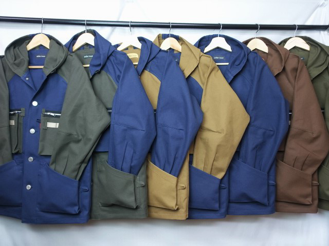 (Ｍ）身幅58ｃｍ　8号帆布・フード付きジャケット  男女兼用です。コート・ジャケット