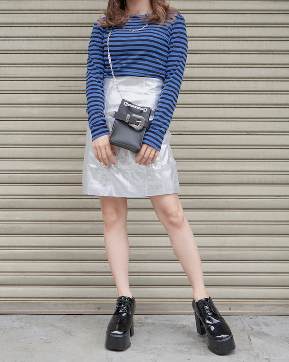 Silver Metallic H-Line Mini Skirt ミニスカート シルバー 銀色 カジュアル 3枚目の画像