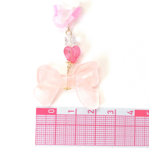 光る✨️リボンのキッズイヤリング(キッズ・子供・キッズアクセサリー