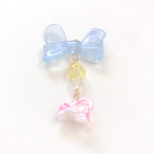 光る✨️リボンのキッズイヤリング(キッズ・子供・キッズ