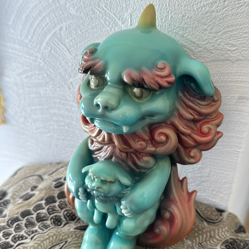 狛犬【ペア】極彩色 壁掛け(彫刻・オブジェ・置き物）玄関神棚リビング  