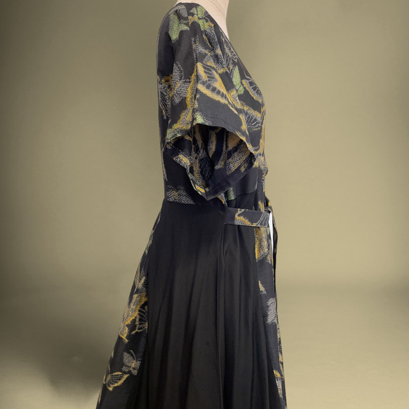 蝶々柄 華やぐステージ映えワンピ 高身長 トールサイズ対応 パニエ対応 着物リメイク ワンピース チョウ柄 7枚目の画像