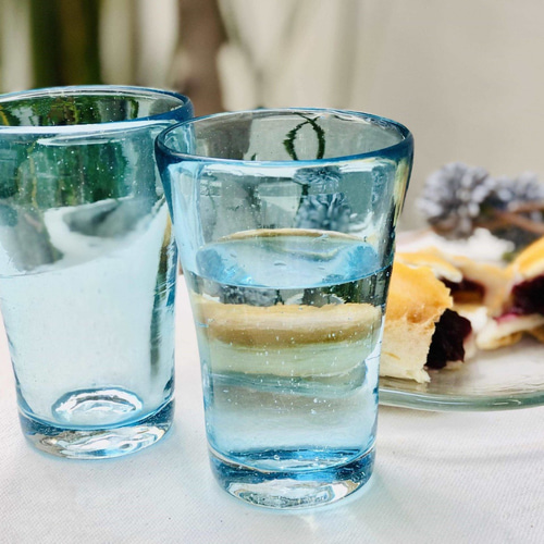 在庫限り】ターコイズブルーのシンプルグラス ～ペルシャの手吹き