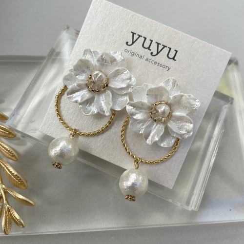 coussinette fleur 2way ピアス fit=scale-down,w=1200