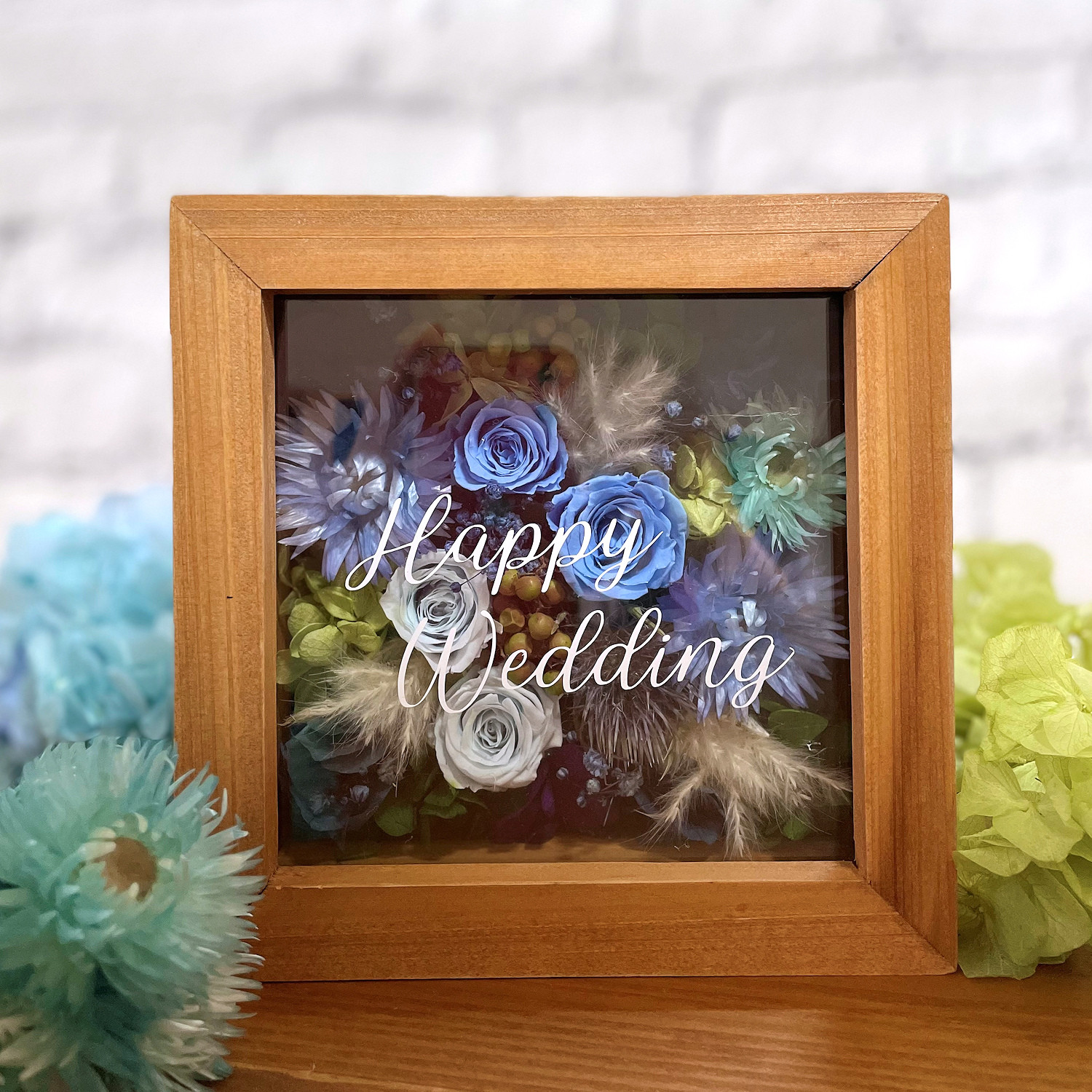 プリザーブドフラワー 誕生日プレゼント 結婚祝い 額 文字入れ ウッドボックス アレンジメント｜モーメント（ ブルー ）