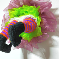 ハロウィン　リース　紫①　飾り　魔女　かぎ編み　編み物 2枚目の画像