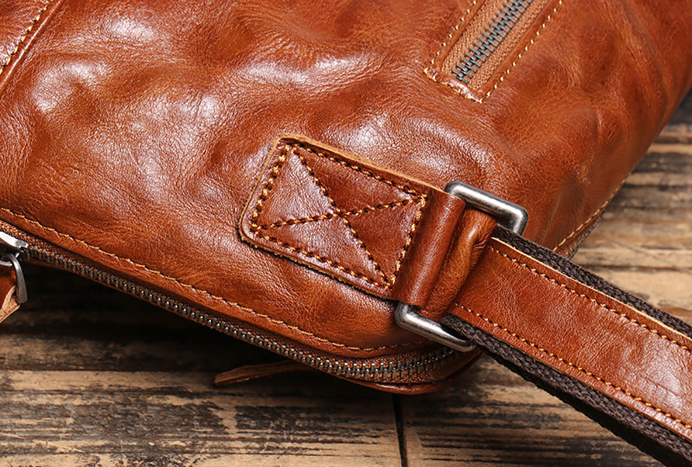 手作り大容量植物タンニン鞣し牛革のメッセンジャーバッグ