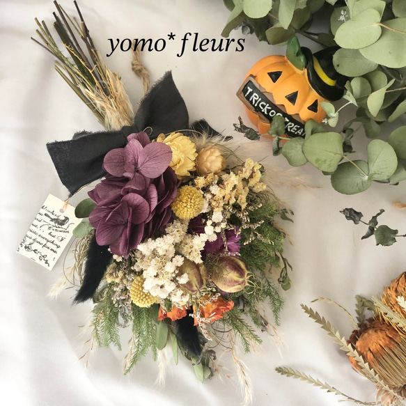 ドライフラワーꕤ︎︎スプレーバラと小花ꕤ︎︎ハロウィン スワッグꕤ︎︎壁飾り ハロウィンスワッグ ドライフラワースワッグ