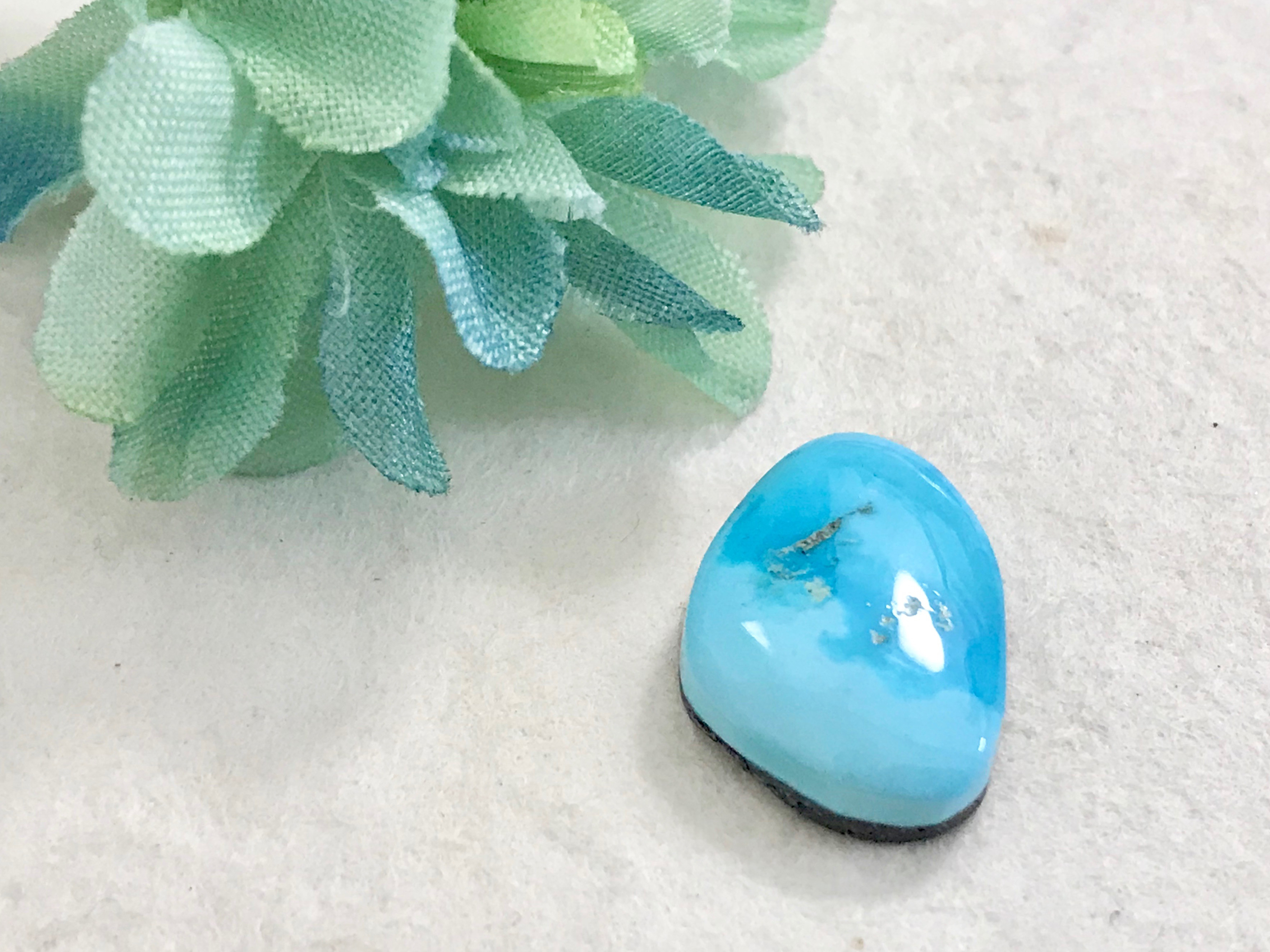 アメリカ産ターコイズ＊Nevada Crescent＊カボション・カット＊5.06ct＊15.1×10.6mm＊TN-0