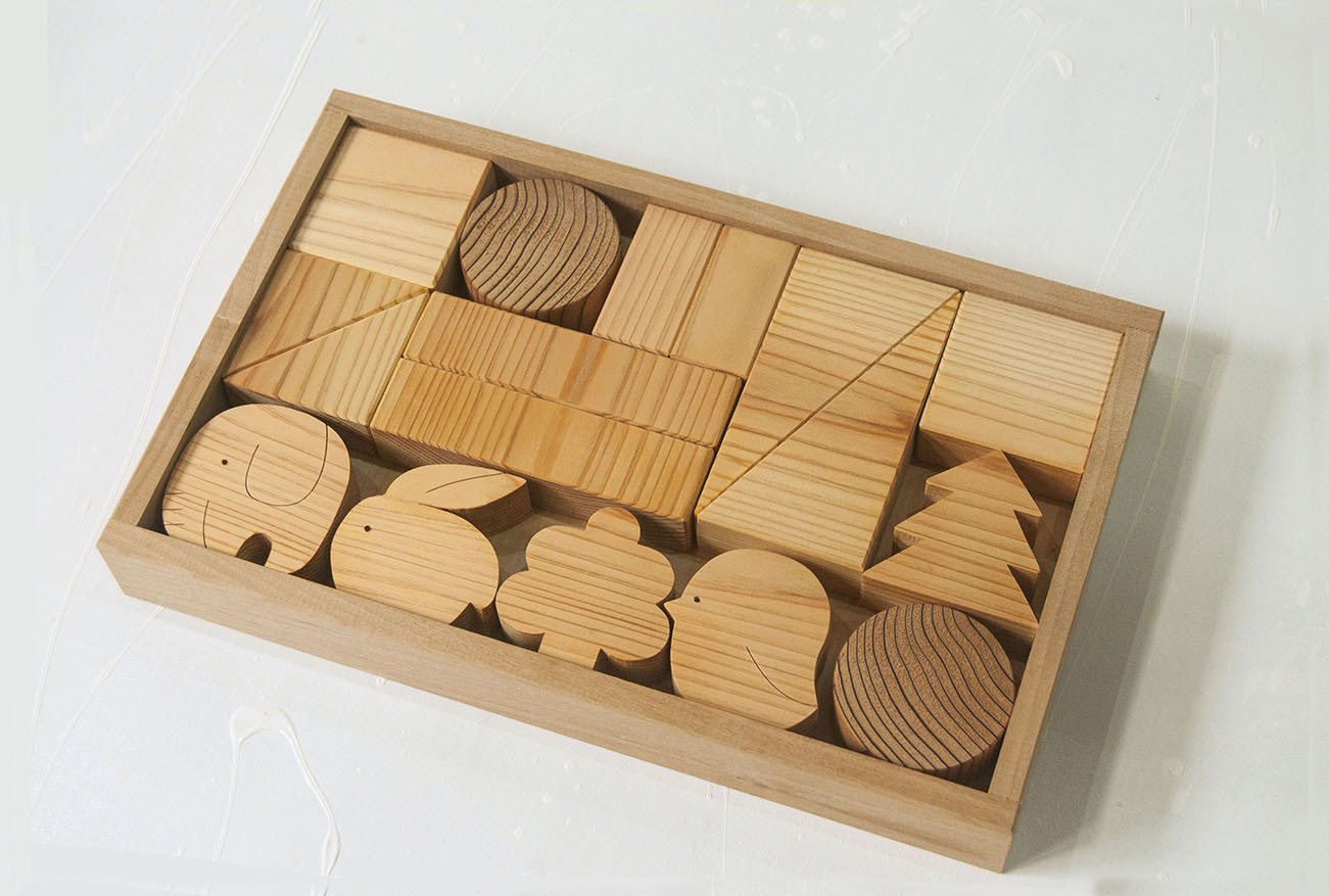 【積み木】木製 動物と立体のつみき17個セット